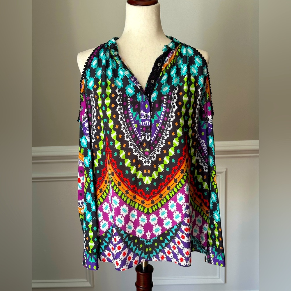 Nicole Miller Artelier Multicolor Cold Shoulder Blouse size Medium